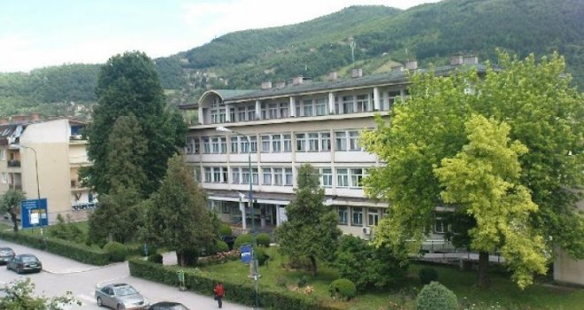 U svim školama u Goraždu obustavljena nastava nakon što je pas ozlijedio dijete