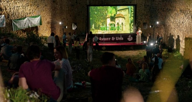 Eko Život Tuzla podržao Avant & Una film festival: Akcija čišćenja Štrbačkog buka s najmlađima