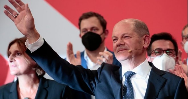 Socijaldemokrati pobijedili konzervativce u izborima za Merkelina nasljednika