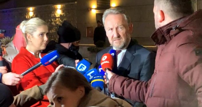 Izetbegović poslije 'druge runde' pregovora o Izbornom zakonu: 'Pristali smo na sve prijedloge stranaca'