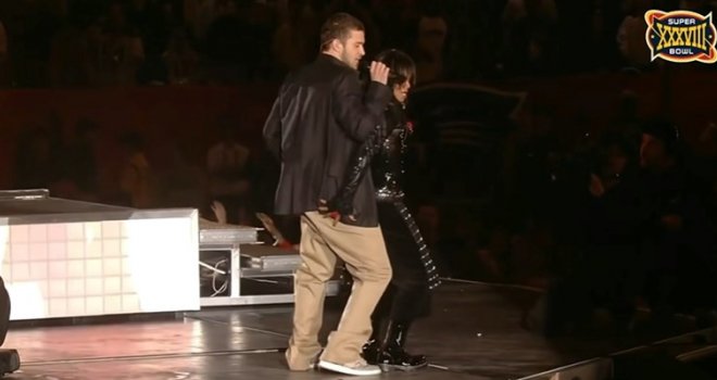 Janet Jackson nakon 18 godina progovorila o incidentu s Justinom Timberlakeom na Super Bowlu