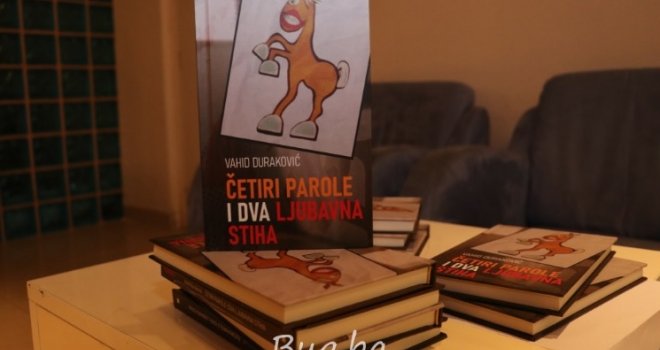 'Četiri parole i dva ljubavna stiha': Promovisana nova knjiga kratkih priča Vahida Durakovića
