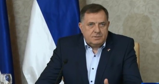 Dodik traži deportaciju Schmidta: 'On je apsolutno nepostojeća osoba u pogledu funkcije koja se zove visoki predstavnik u BiH'