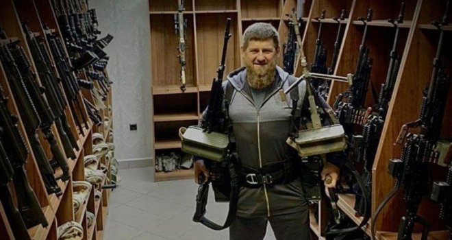 Ko je Ramzan Kadirov, psihopata koji lično tuče političke protivnike i otvara logore za homoseksualce