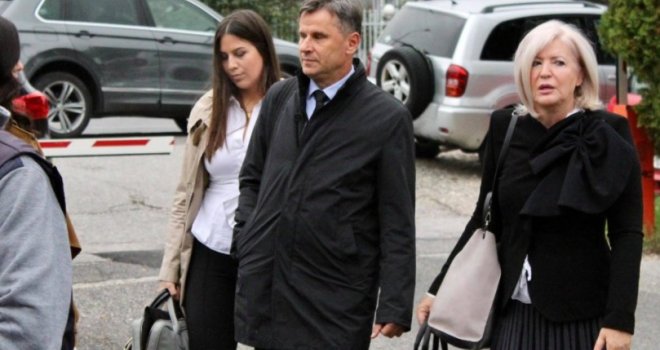 Završeno ročište u predmetu 'Respiratori': Verbalno se sukobili Pašić i Vidović