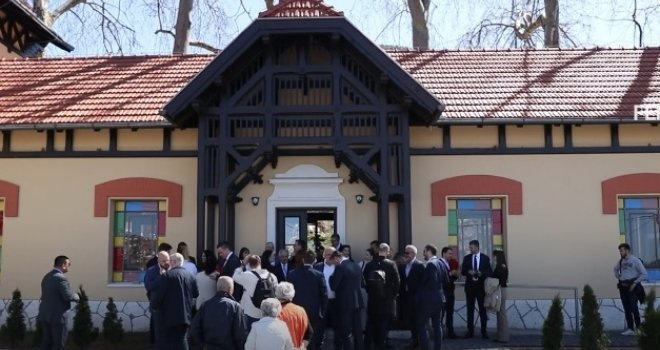 Skaka podržao, Duraković napravio, Karić ponovo otvorila: Muzej 'Valter brani Sarajevo' od sada na novoj adresi