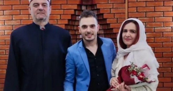 Bh. pjevač i takmičar 'Zvezda Granda' se oženio šerijatski, supruga se našalila: Stala sam mu u kraj