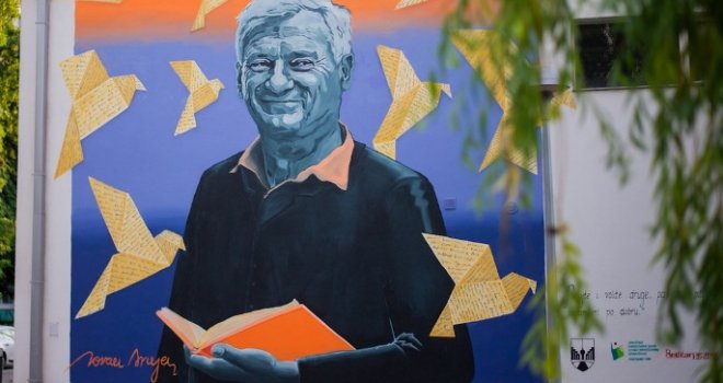 Sada već sasvim liči: Kako vam izgleda novi mural Jovanu Divjaku? 'Svjesni smo reakcija naših sugrađana...'