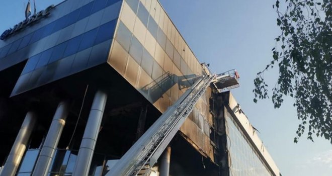 Opušak cigarete zapalio zgradu Investiciono-razvojne banke RS u Banjaluci