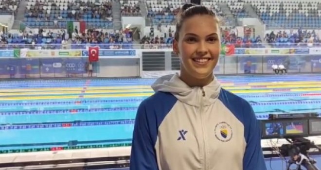 Lana Pudar evropska juniorska viceprvakinja na 100 m leptir