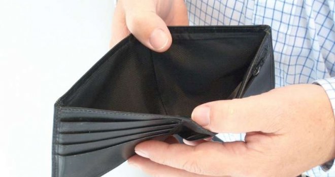 Treba li se u Bosni i Hercegovini uvesti lični bankrot prezaduženim građanima?