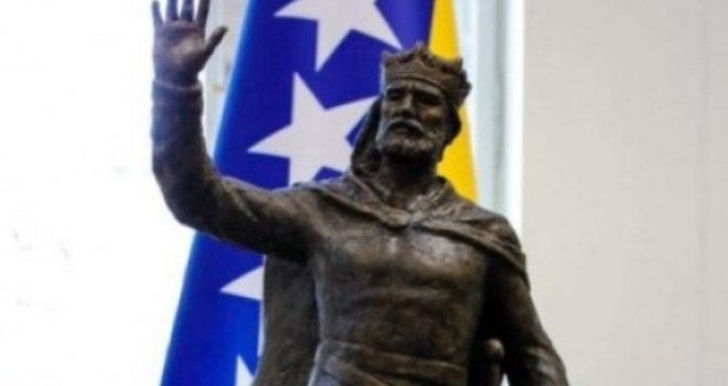Spomenik kralju Tvrtku u seoskom okruženju čeka da mu nađu lokaciju u Sarajevu