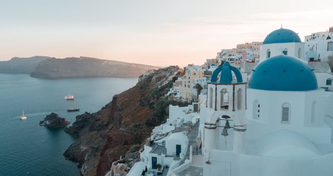 Turisti razotkrili mračnu tajnu najprestižnijeg grčkog ostrva i svi su zgroženi snimkom