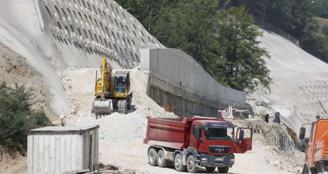 Autoceste FBiH: Odblokirana gradnja dionice Vranduk – Ponirak, rok za završetak radova 31. mart 2026. godine