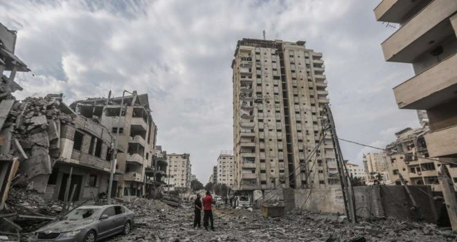 Izrael nastavlja masakrirati Palestince, nastavljaju sa bombardovanjem i ubijanjem