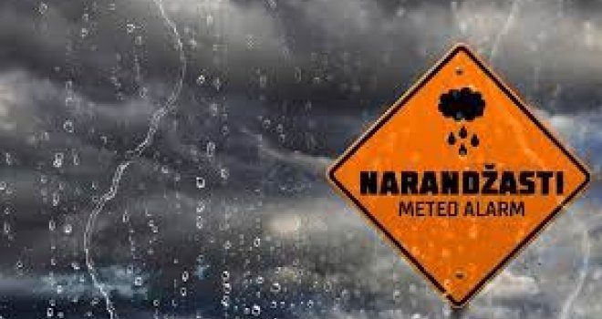 Pali se narandžasti meteoalarm: U ovom dijelu BiH večeras stiže olujno nevrijeme, izdato upozorenje građanima 