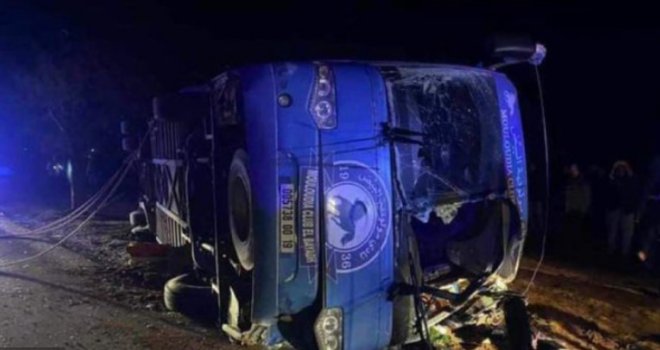 Tragedija u svijetu sporta: Prevrnuo se autobus prvoligaša, dvojica poginula...