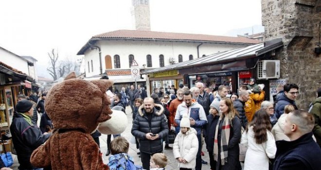 Ko se krije iza lažnog imena David Perić: Pronađen mladić koji je u Sarajevu varao turiste za smještaj