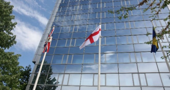 Iz Britanske ambasade poručili: RS nije ugrožena i ne može postojati van države BiH, a Dodikove aktivnosti je nikako ne štite