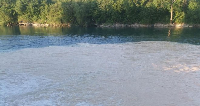 Ekološka katastrofa na Neretvi: Jako zamućenje vode južno od Mostara, ribari traže odgovore od Elektroprivrede HZHB