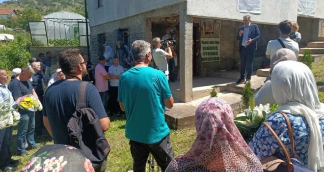 Obilježena 'žive lomače' u Pionirskoj ulici u Višegradu