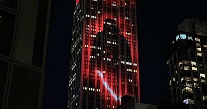 Empire State Building tužno strši osvijetljen u bojama Dartha Vadera, preminuo je slavni glumac James Earl Jones