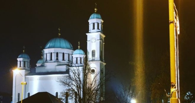 Tuzlom se orile pjesme Baje Malog Knindže i Danice Crnogorčević: Podnešene krivične prijave