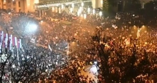 Reporter 'Jutarnjeg' proveo noć na ulicama Novog Sada: 'Vi u Hrvatskoj jednu stvar ne razumijete...'