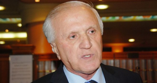 Preminuo ugledni mostarski advokat i akademik Josip Muselimović