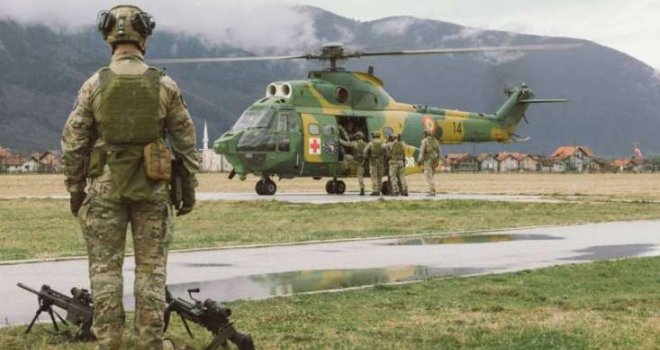 Čiji helikopteri ovih dana učestalo lete iznad BiH? Iz EUFOR-a stiglo pojašnjenje o čemu se radi... 