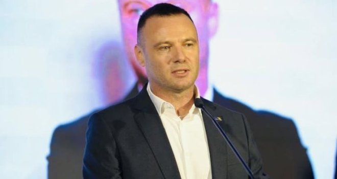 Vuković pozvao pripadnike MUP-a RS-a da pređu u SIPA-u: 'RS d.o.o. je bankrotirala!'