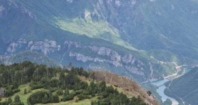 Velika potraga za nestalom francuskom državljankom na području Čvrsnice: Javila se ocu, nakon toga joj se gubi svaki trag