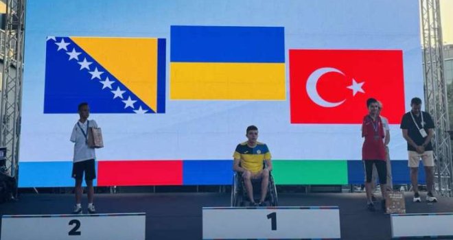 Ismail Barlov i Ismail Zulfić ponovo ispisali sportsku historiju: Briljirali na EPYG, osvojili zlato i srebro 