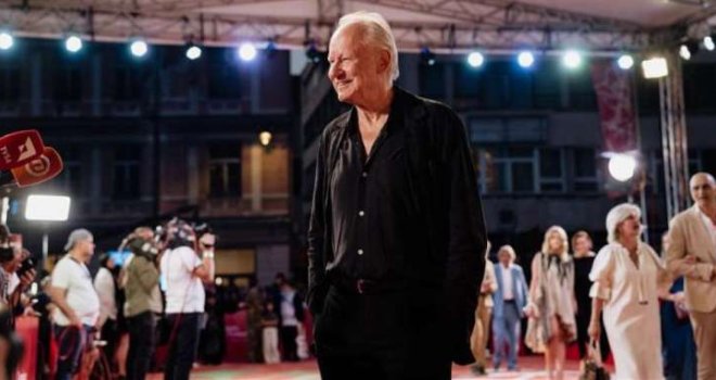 Večeras dodjela Počasnog Srca Sarajeva Stellanu Skarsgårdu, a potom film 'Sentimentalna vrijednost' 