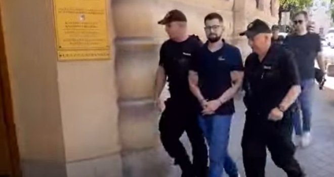 Sin Sanina Muse stigao u Tužilaštvo KS: Uhapšen zbog napada na Avdu Avdića i Olivera Kneževića