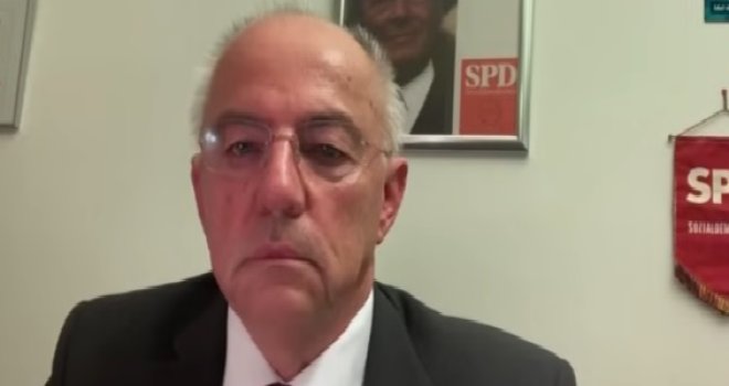 Juratović: Dodiku referendum više ne koristi, to je njegov posljednji pokušaj da...