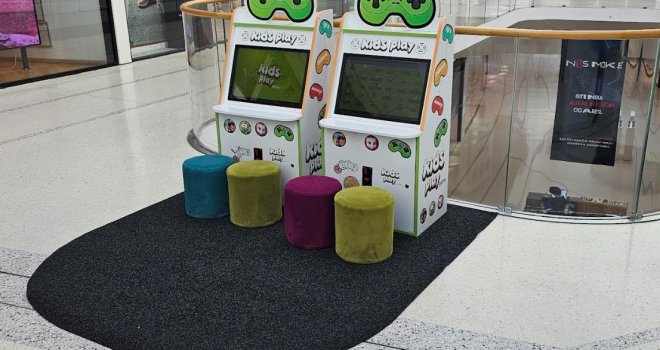 Dev studio iz Banjaluke tri dana je na raspolaganju ispred Aria tržnog centra