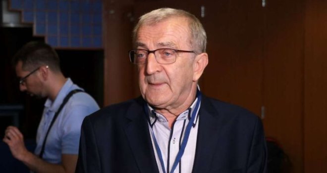 Topić čestitao bh. košarkašima i poručio: 'Želim da pobijedite i Poljsku!'